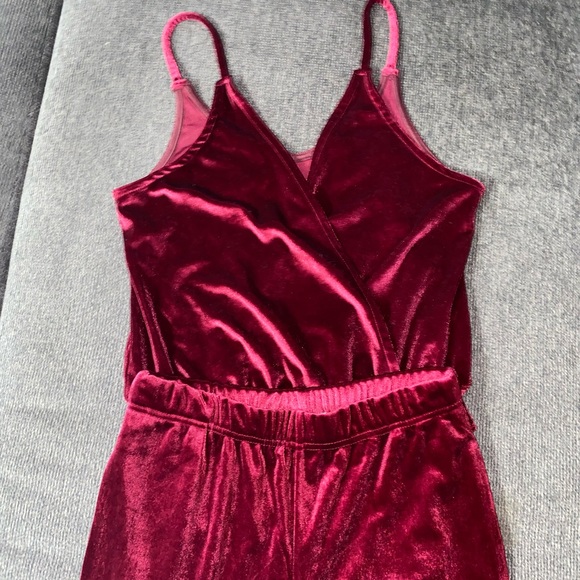 Two piece velour set with bodysuit - Picture 3 of 6
